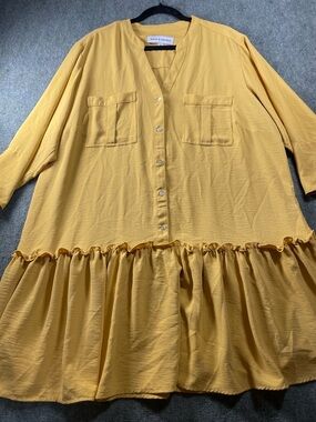 Emma & Michele Yellow Button-Front Top